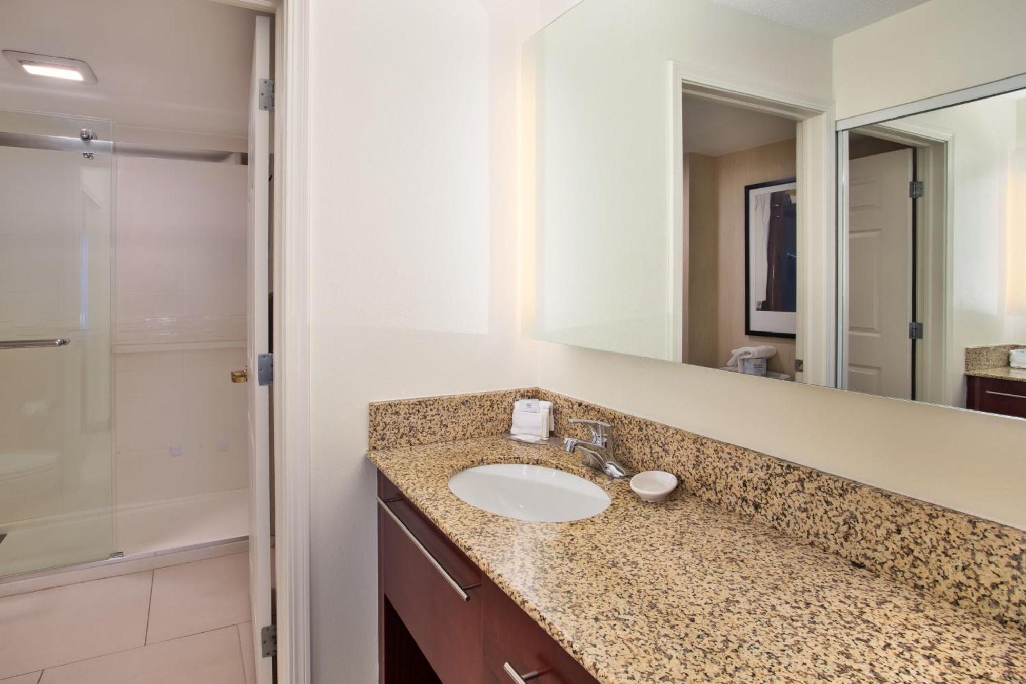 Residence Inn By Marriott Grand Rapids West Grandville Exterior foto